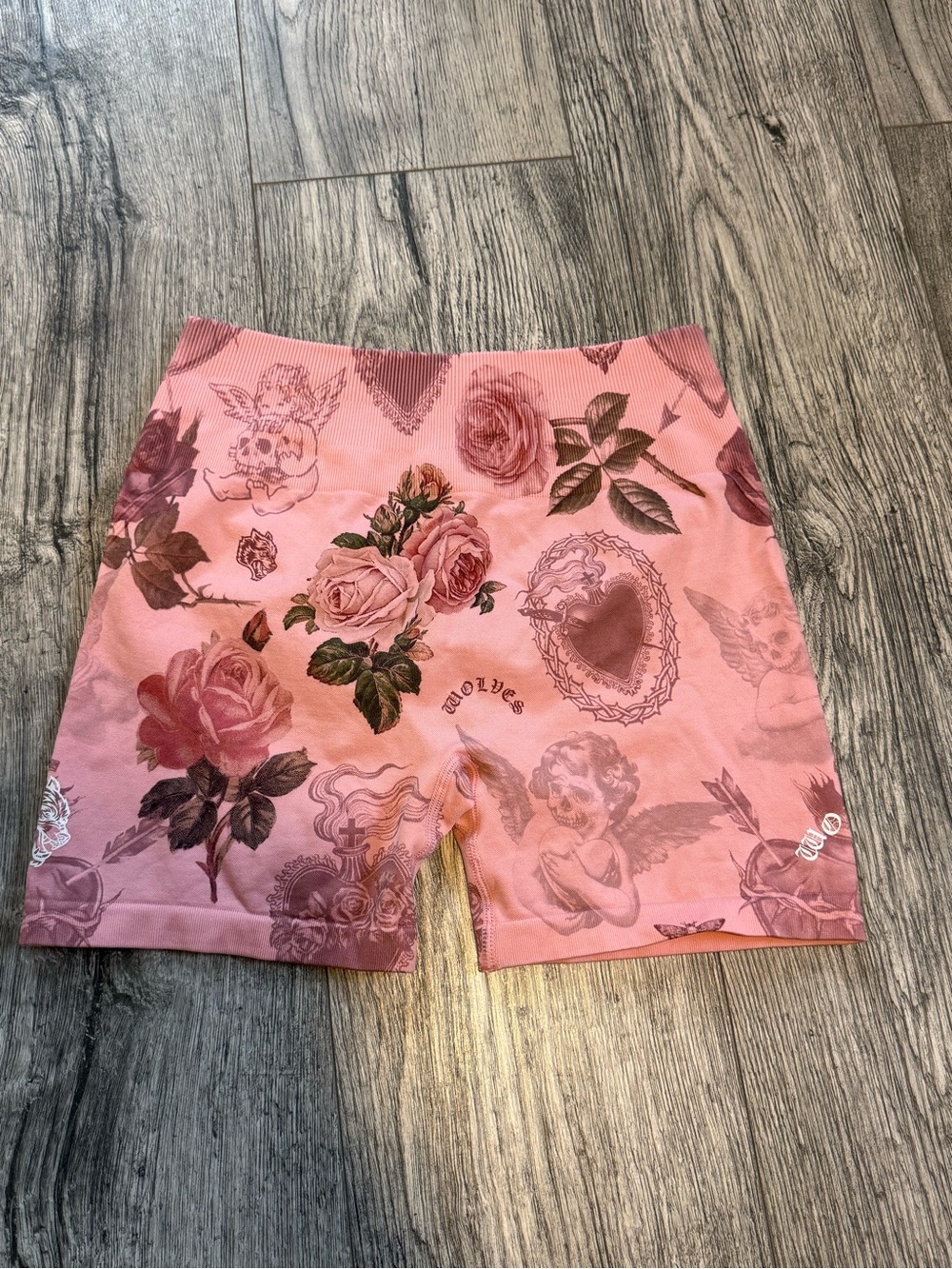 DARC SPORTS Corazón Shorts